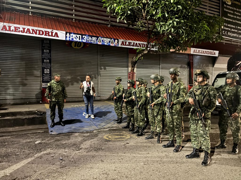 CON DESPLIEGUES MILITARES Y POLICIALES, LA ALCALDÍA REFUERZA PLANES DE SEGURIDAD EN CÚCUTA
