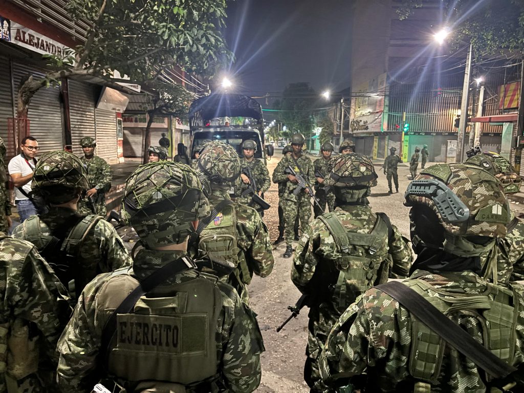 CON DESPLIEGUES MILITARES Y POLICIALES, LA ALCALDÍA REFUERZA PLANES DE SEGURIDAD EN CÚCUTA