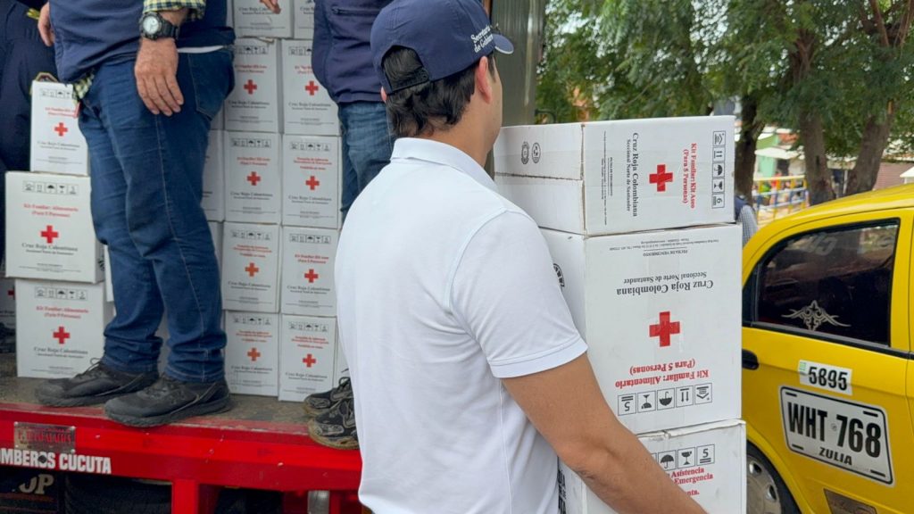 ADMINISTRACIÓN MUNICIPAL ATENDIÓ A LOS DAMNIFICADOS POR LLUVIAS EN LA CIUDAD
