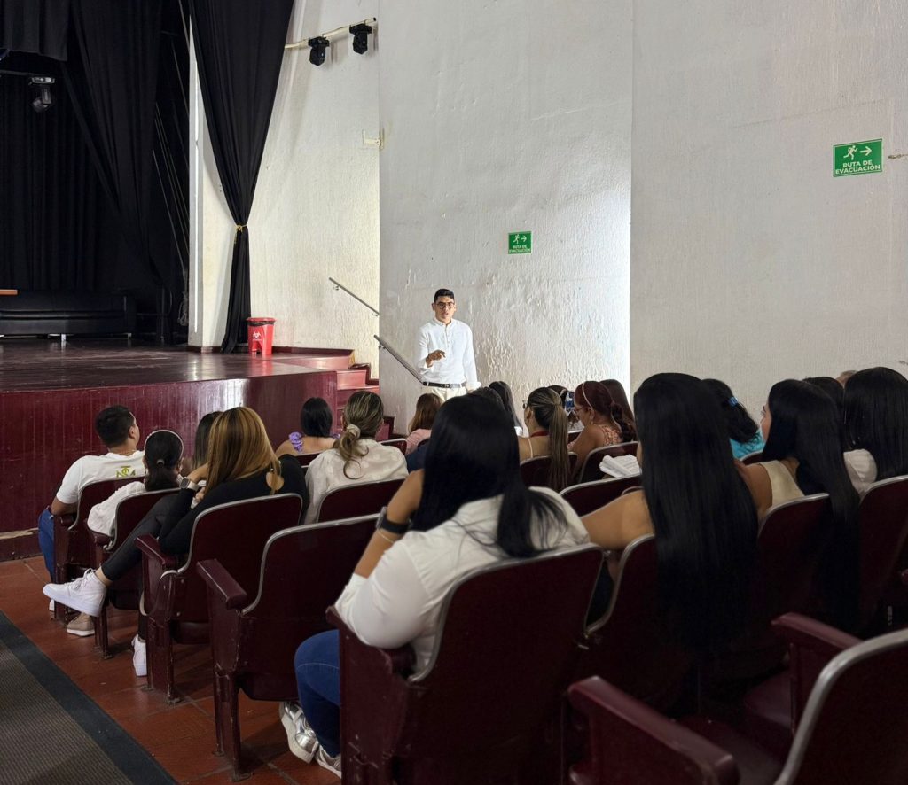 SECRETARÍA DE HACIENDA FORTALECE SU GESTIÓN TRIBUTARIA CON CAPACITACIONES Y NUEVAS ACCIONES DE COBRO