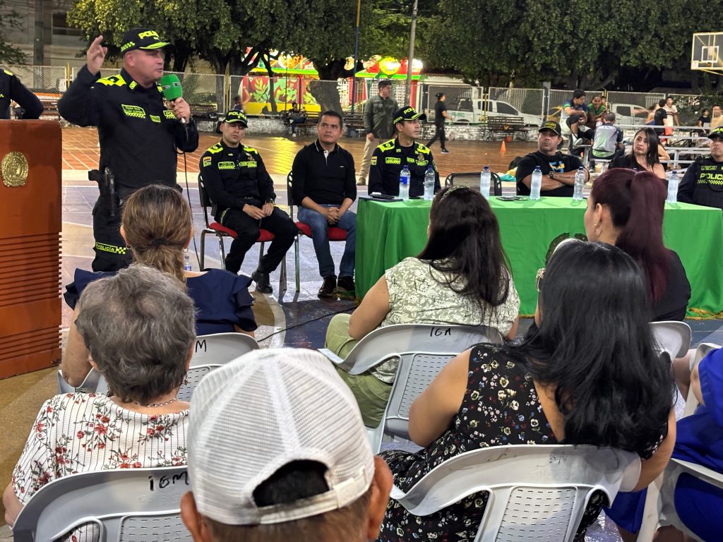 LOS ENCUENTROS CON LAS COMUNIDADES SIGUEN FORTALECIENDO LA ESTRATEGIA 'CÚCUTA TERRITORIO SEGURO'