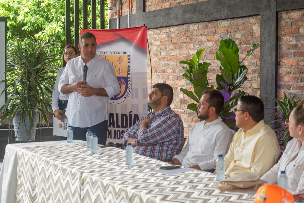 CÚCUTA INICIA SU TRANSFORMACIÓN HACIA ECONOMÍA CIRCULAR CON LA FIRMA DEL COMPROMISO DE VALORIZACIÓN DE RESIDUOS ÓRGANICOS