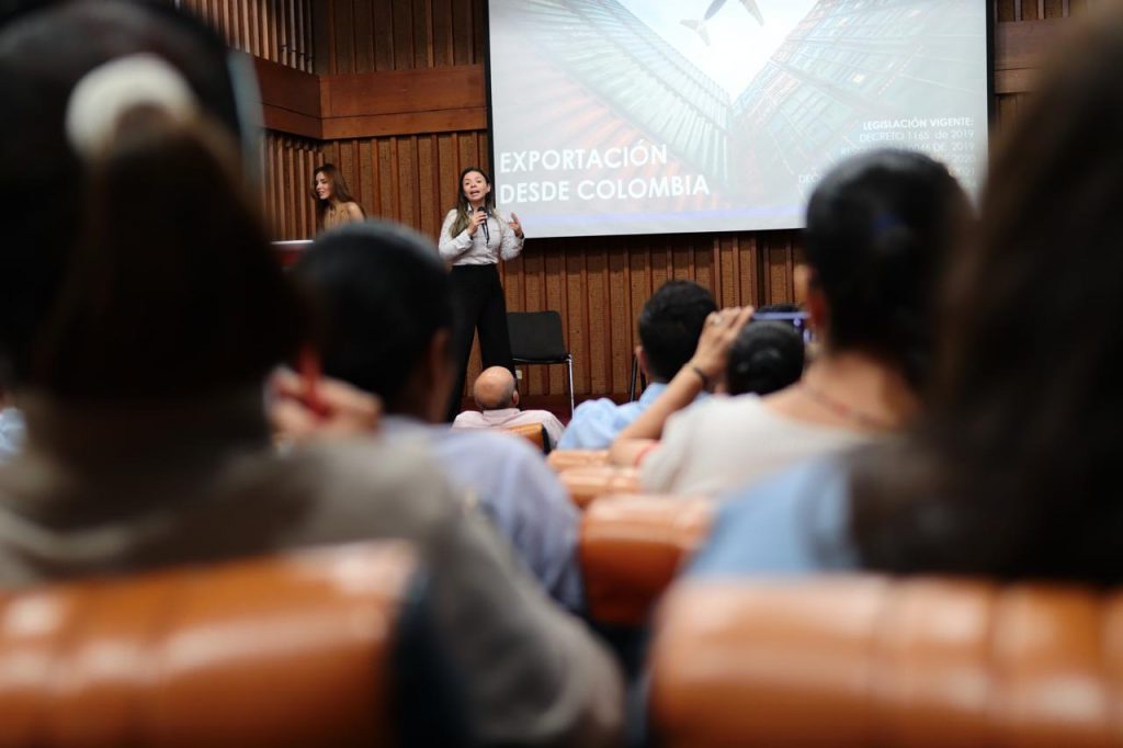 CÚCUTA FUE SEDE DE FUTUREXPO 2025: PLATAFORMA DE IMPULSO A LA INTERNACIONALIZACIÓN DE EMPRENDEDORES Y MIPYMES