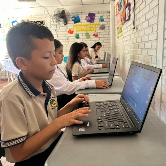 CÚCUTA SE PREPARA PARA EL REGRESO A CLASES - Alcaldia de Cúcuta